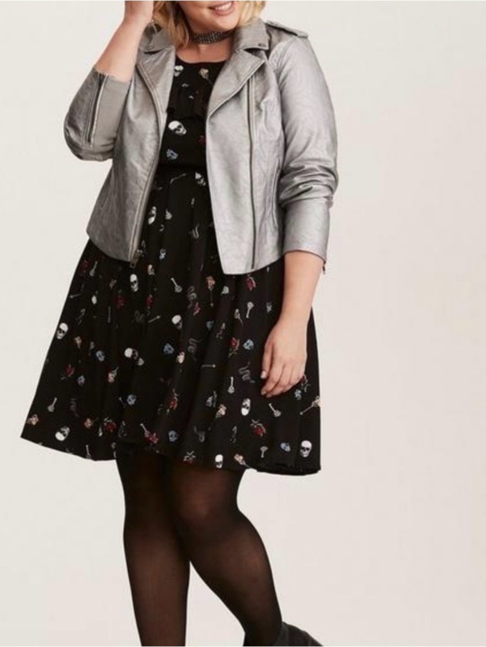 NWT Torrid Sz 0 (Large, 12) Metallic Silver Cropped Moto Jacket